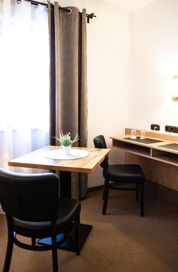 Waldhotel Koenig Von Rom Waldesch Ngoại thất bức ảnh