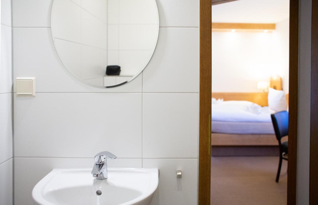 Waldhotel Koenig Von Rom Waldesch Ngoại thất bức ảnh