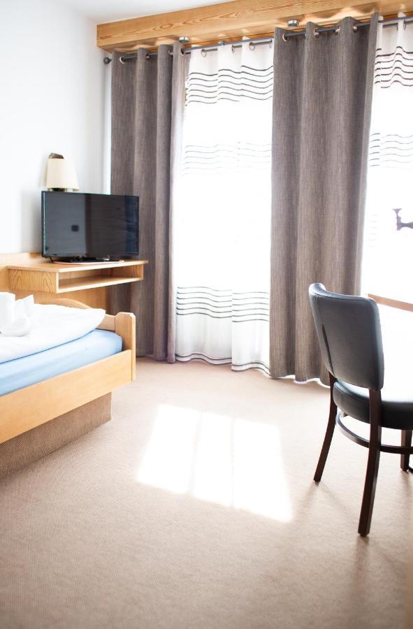 Waldhotel Koenig Von Rom Waldesch Ngoại thất bức ảnh
