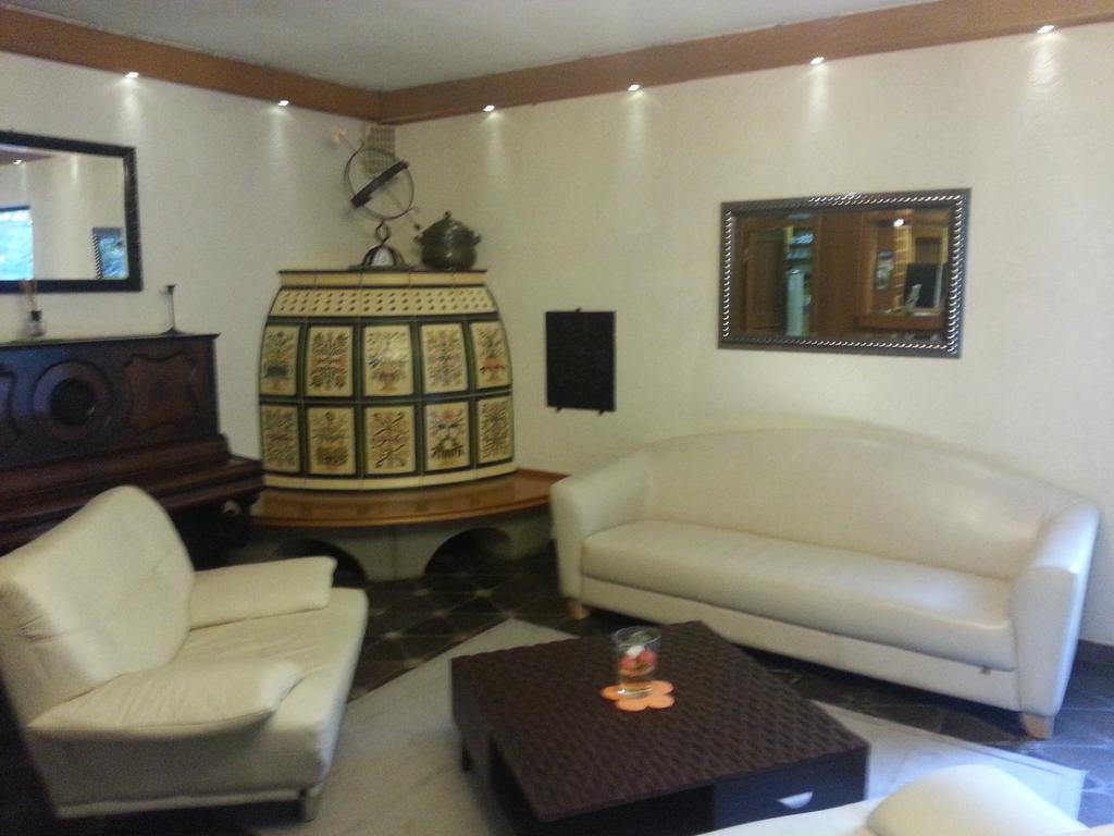 Waldhotel Koenig Von Rom Waldesch Ngoại thất bức ảnh